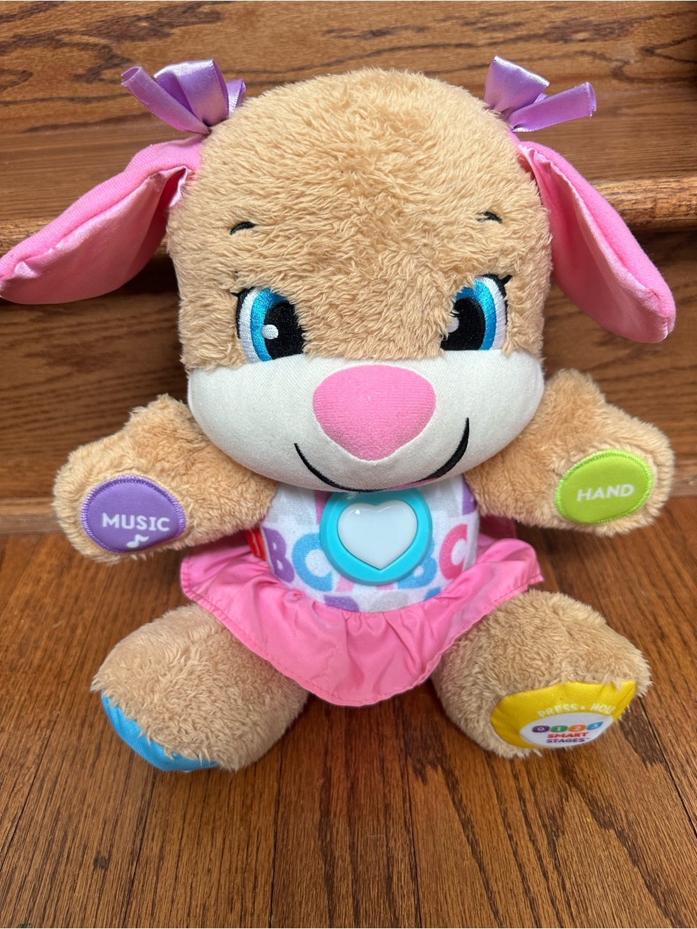 Fisher-Price Plush Laugh and Learn Sis Puppy doll 75+ sounds/ songs